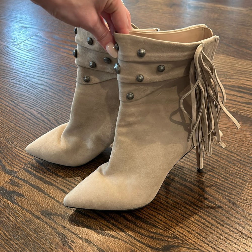 Paige light bright suede bootie heels with fringe, worn once, size 9.5